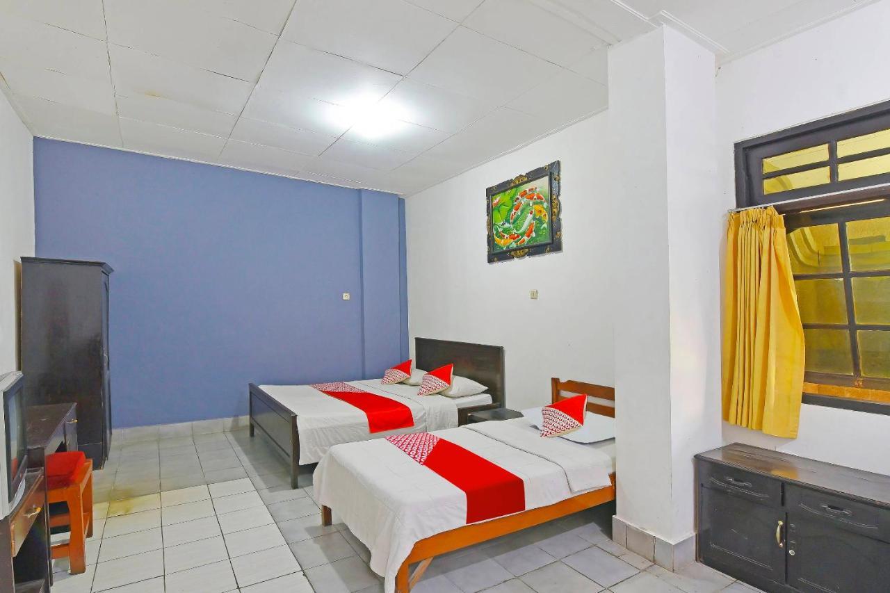 Oyo 3244 Grand Chandra Hotel Denpasar Extérieur photo