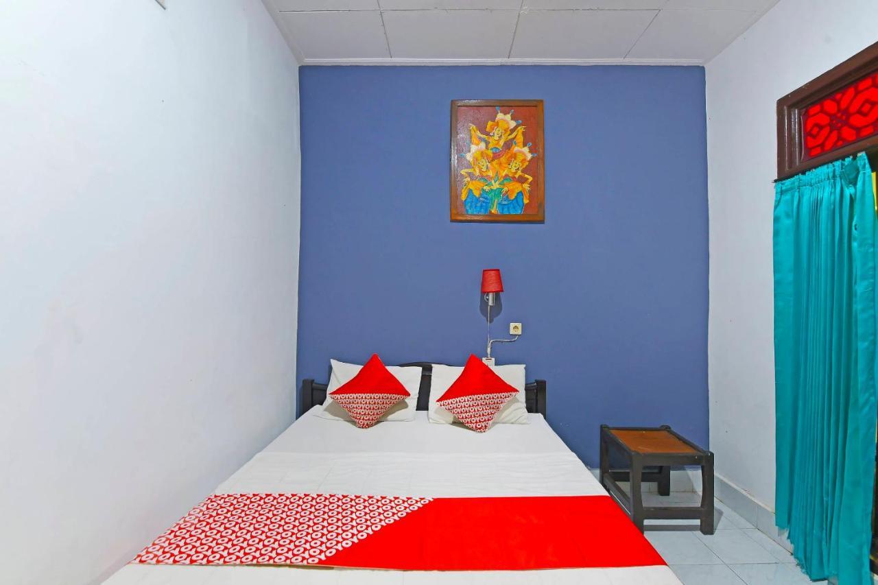 Oyo 3244 Grand Chandra Hotel Denpasar Extérieur photo