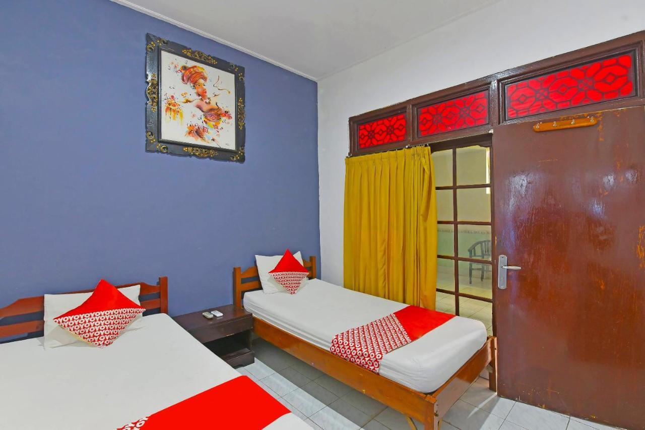 Oyo 3244 Grand Chandra Hotel Denpasar Extérieur photo
