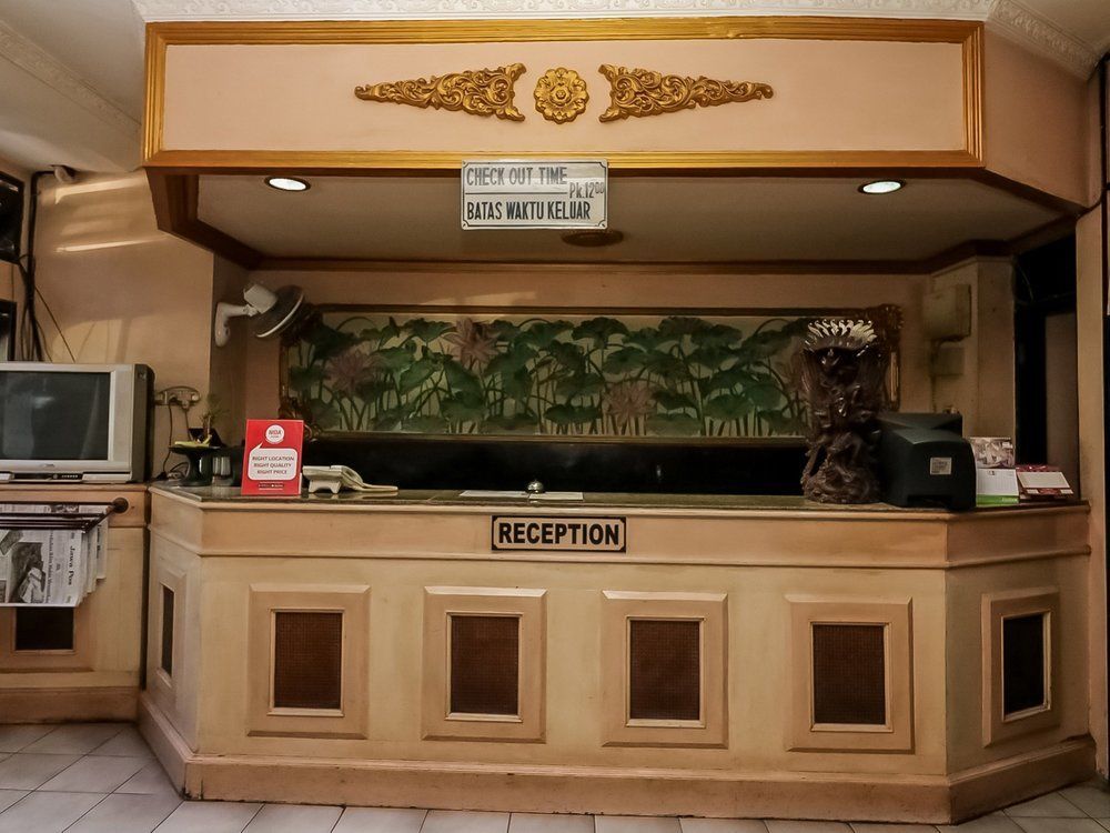 Oyo 3244 Grand Chandra Hotel Denpasar Extérieur photo